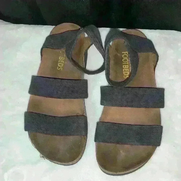 Women's White Mountain Harlequin Ankle Strap Sandal Black Elastic/Fabric size 7 - Picture 3 of 5